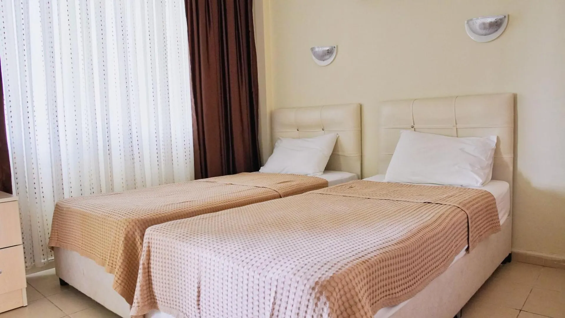 Airport Club Onat Garden Tatil Koeyue Aparthotel Dalaman